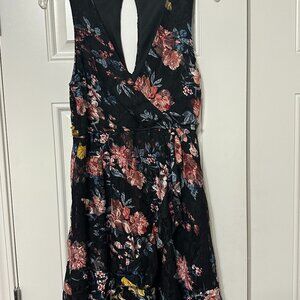 Miami Brand Woman's Sz S Flowered Mini Dress